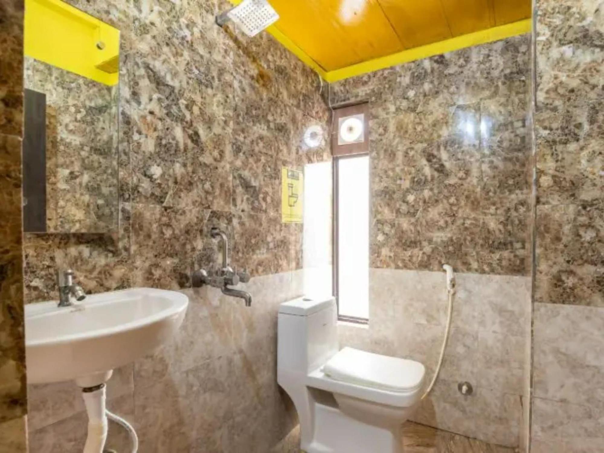 The Hosteller Деградун Номер фото